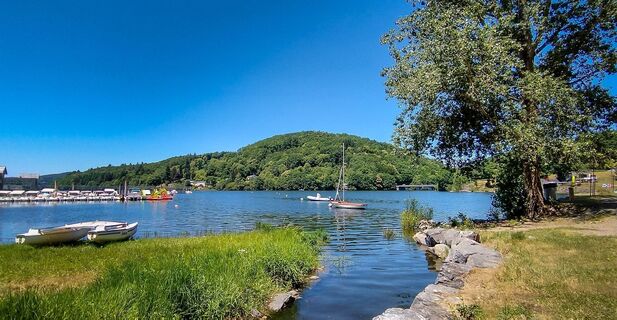 Lac_de_la_Raviege_-_E_Brendle_5