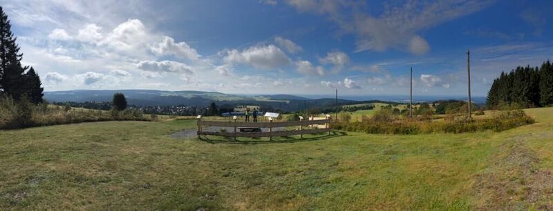 Panoramablick vom Simmersberg bei Schnett
