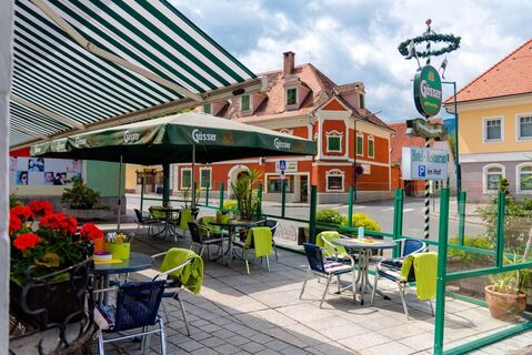 LandhotelGroggerhof-Gastgarten-Murtal-Steiermark