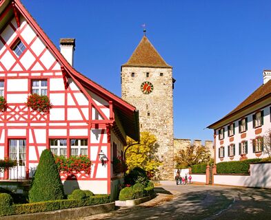 kaiserstuhl-familie-beim-oberen-turm