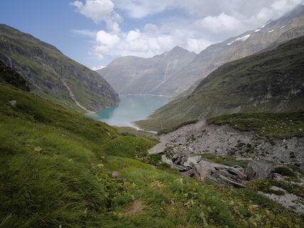 Fotografija s spletne strani Adam Kashyna na poti