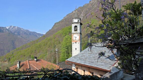 Kirche San Defendente, Berzona