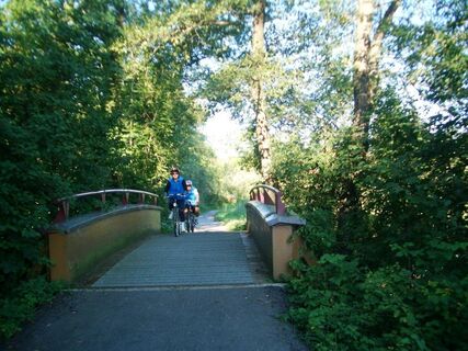 Radfahrer auf der Trumer Seen Runde