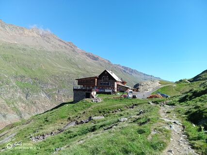 Fotografija s spletne strani Sebak na poti