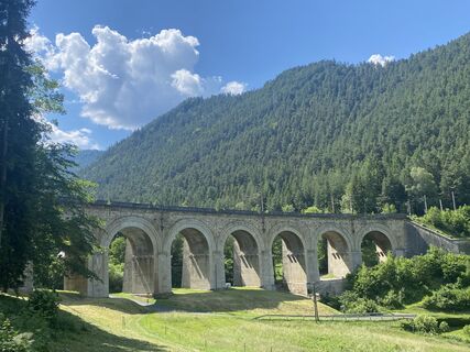 Fotografia z Friedrich Schlager na trase