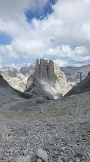 Fotografija s spletne strani Mădălin na poti