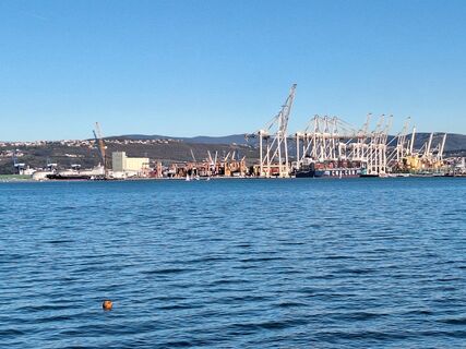 Zdjęcie z Irena Mlakar wzdłuż trasy