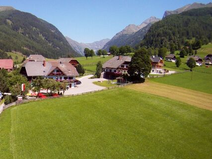 Appartements Ferienhäuser "Gasthof Bauer"
