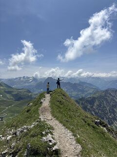 Fotografija s spletne strani michael guedes na poti