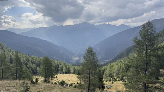 Zdjęcie z Мишель Гергос wzdłuż trasy