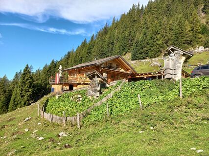 Angerkarhütte