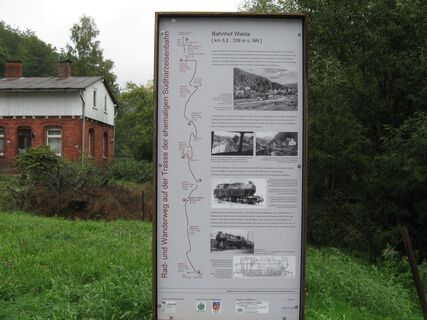 Stele "Bahnhof Wieda"