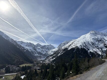 Fotó a Yining Huang honlapról a túra során