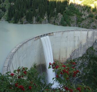Stausee Gibidum