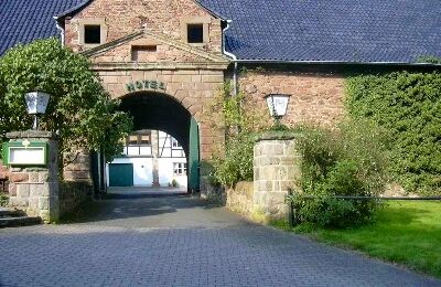 Burg Hausen