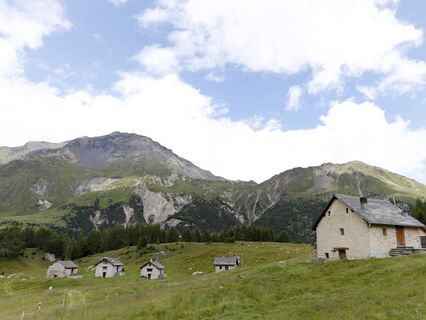 Passo del Sole: Von Acquacalda zum Lago Ritom