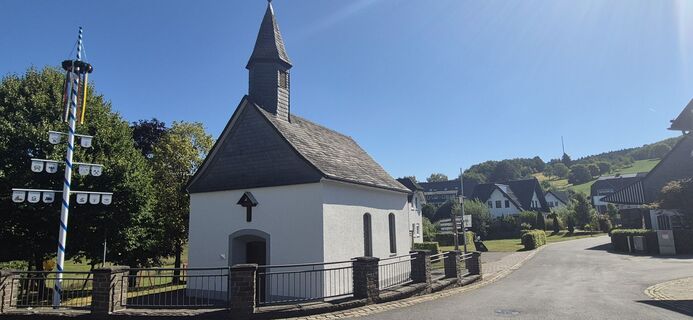 Zdjęcie z Helmut Damm 1 wzdłuż trasy