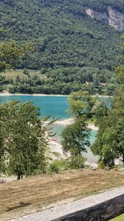 Photo de George Tangara le long du parcours