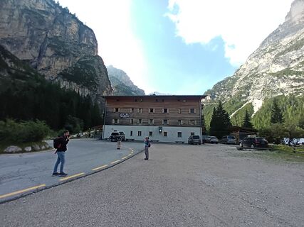 Fotografija s spletne strani Uwe Kronen na poti