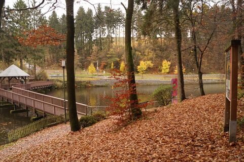 Wald-Wasser-Wolle-Weg