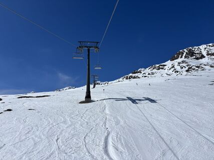 Fotografija s spletne strani Peter Ninausz na poti