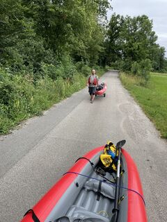 Der Weg zum Einbooten.