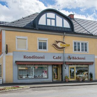 Bäckerei Fuchs, FR: Fotostudio Helmut Reisinger