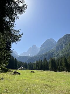 Fotografija s spletne strani Andrea pasquali na poti