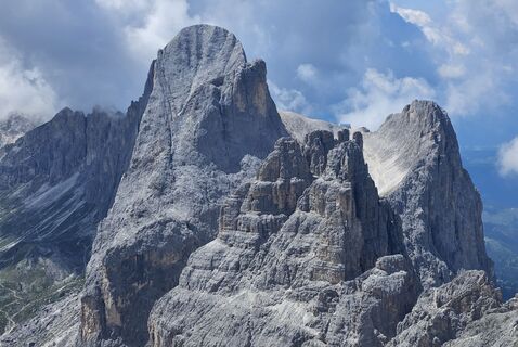 Fotografija s spletne strani hannes.d na poti