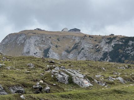 Fotografija s spletne strani Roland Schmeizl na poti
