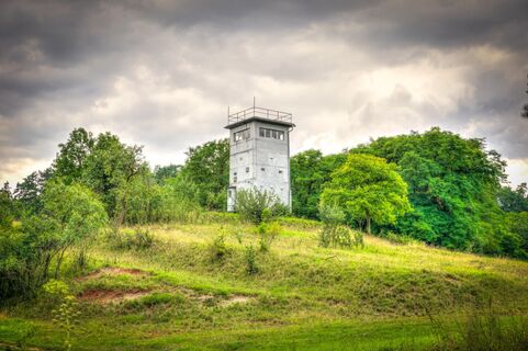 Alter Wachturm an der ehem. Innerdeutschen Grenze