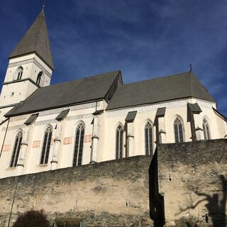 Gotische Wehrkirche St. Wolfgang