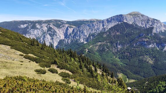 Fotografija s spletne strani Gerhard Gössinger na poti
