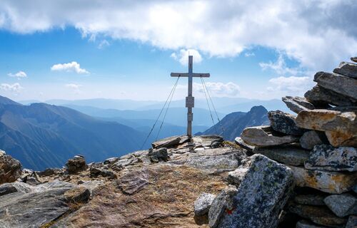 Hochgolling - Gipfelkreuz.jpg