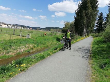 Mostwärtsradweg R49, Hart b.G.