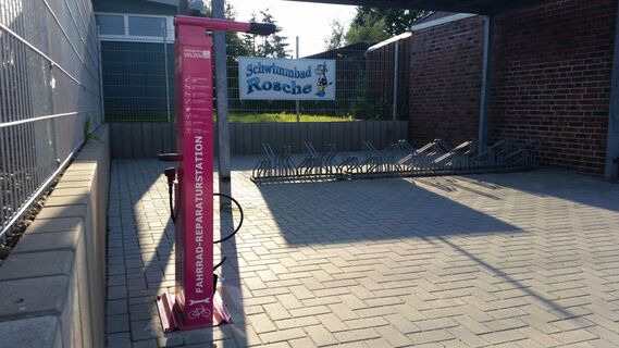 Fahrradreperaturstation am Freibad