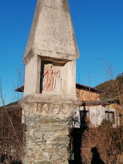 Steinrelief Madonna