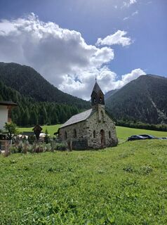 Foto von Luca Dainese entlang der Tour