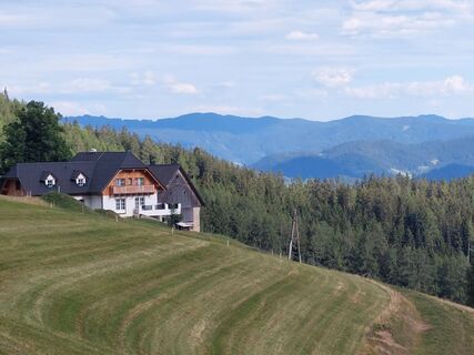 Fotografija s spletne strani Franz Hasenberger na poti
