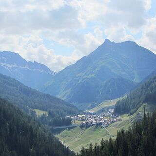 Compatsch-Fliesseralpe-Spiss
