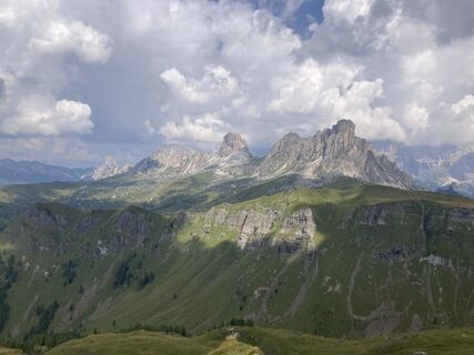 Fotografija s spletne strani Marilena Locatelli na poti