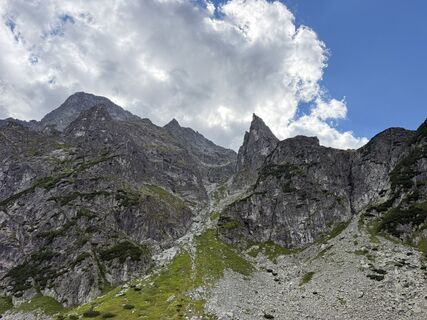 Fotografija s spletne strani Gorgi na poti