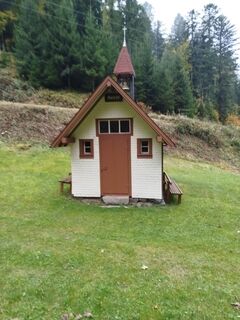 Zdjęcie z Albert Seitz wzdłuż trasy