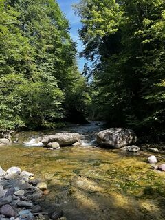 Zdjęcie z Alberto Ghiretti wzdłuż trasy
