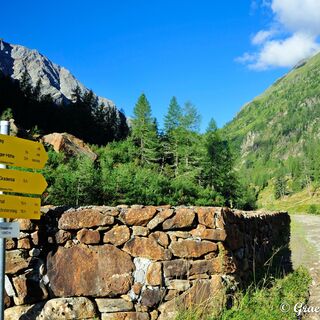 Am Parkplatz Gradental auf 1660 m beginnt die imposante Wanderung.