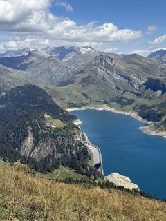 Fotografija s spletne strani guillaume na poti