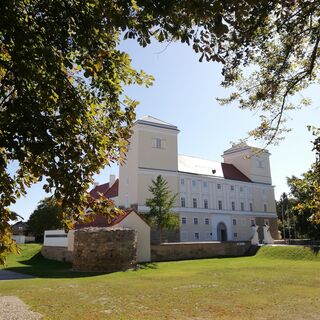 Schloss Wolkersdorf