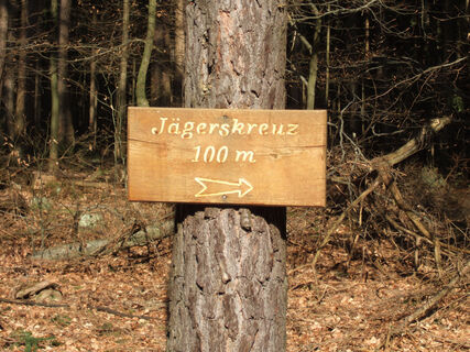 Wegweiser zum "Jägerskreuz"