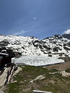 Fotografija s spletne strani Andrea Borello na poti