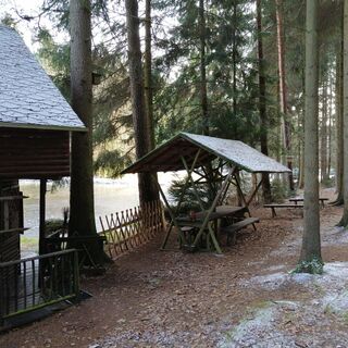 Picknickstelle an den Glöckleteichen bei Treuen